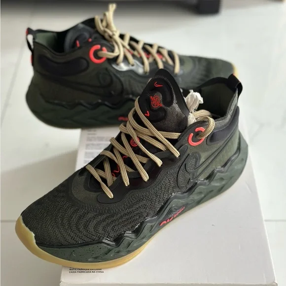 Nike | Shoes | Nike Air Zoom Gt Run Carbon Green | Poshmark display picture 1